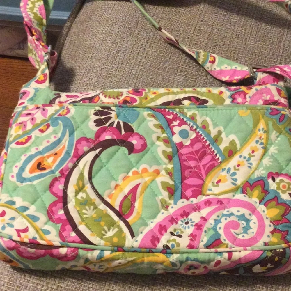 Vera Bradley purse - Picture 2 of 16
